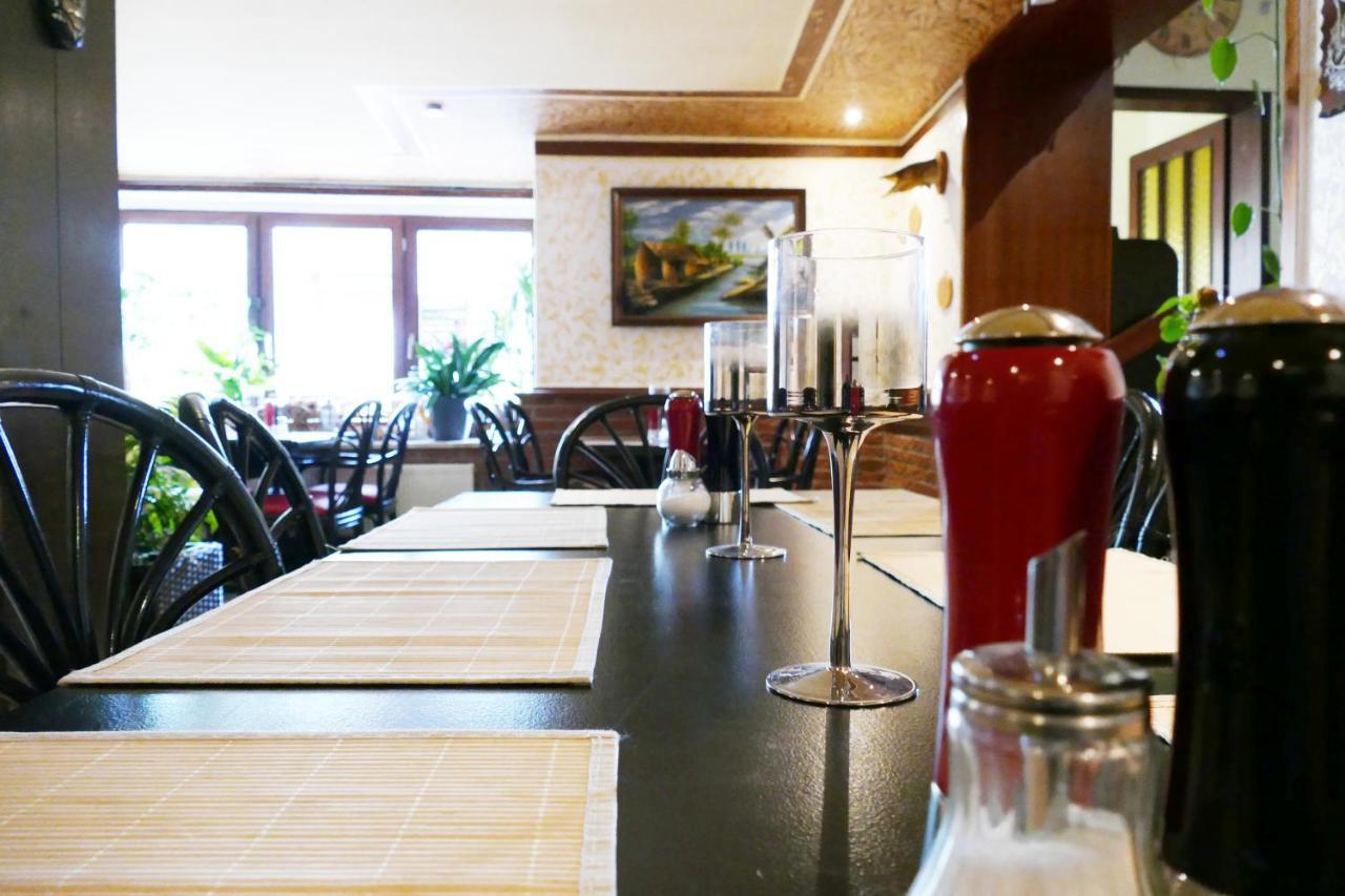 Hotel Weserstuben Bodenwerder Extérieur photo